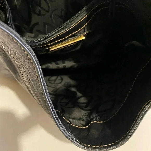 Francesco Biasia black leather hobo handbag - Picture 10 of 12